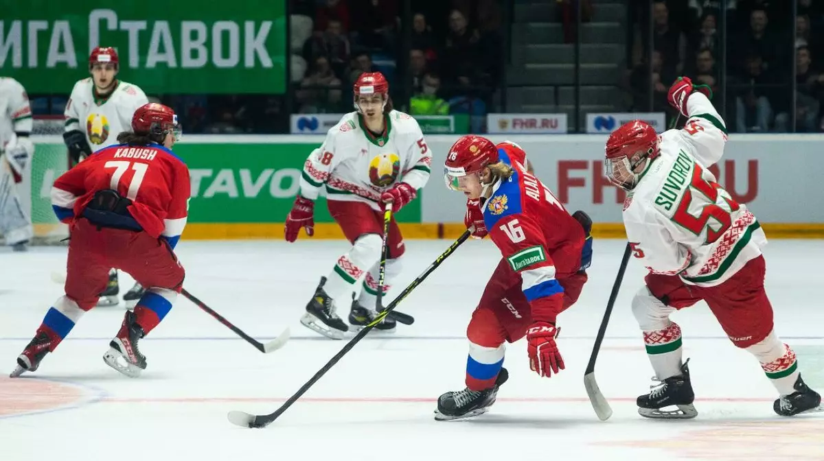 В Уральске хоккейный матч закончился дракой