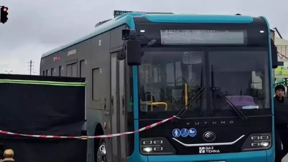 Автобус сбил насмерть пешехода в Караганде: водителя освободили от уголовной ответственности