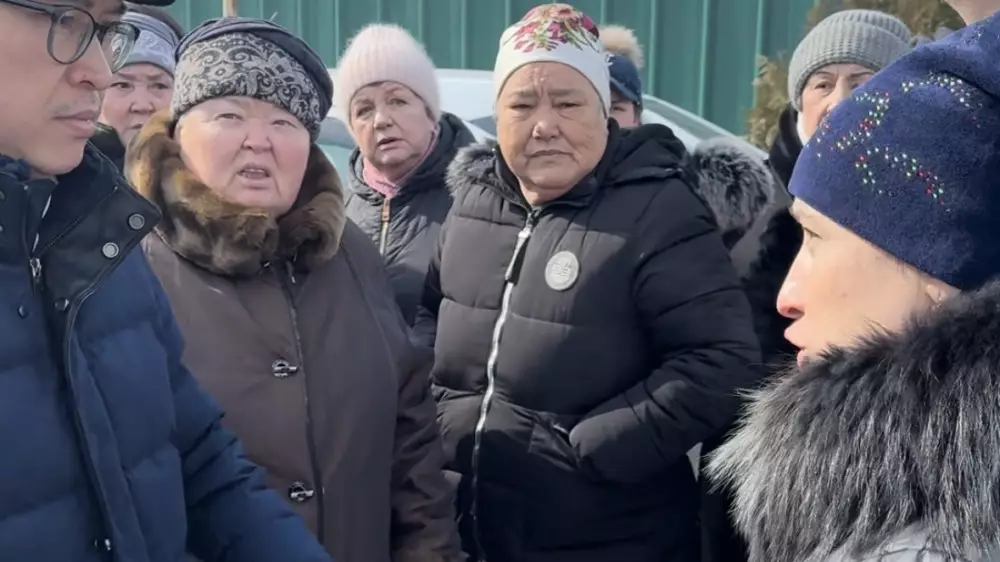 Алматинцы узнали, что могут лишиться своих домов из-за пробивки улицы Тлендиева