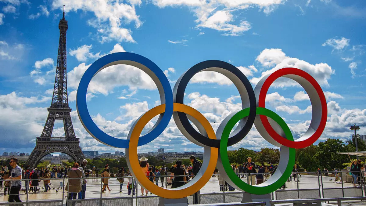 Медведев считает, что Олимпиада в Париже будет очень печальной из-за выступления россиян под нейтральным флагом