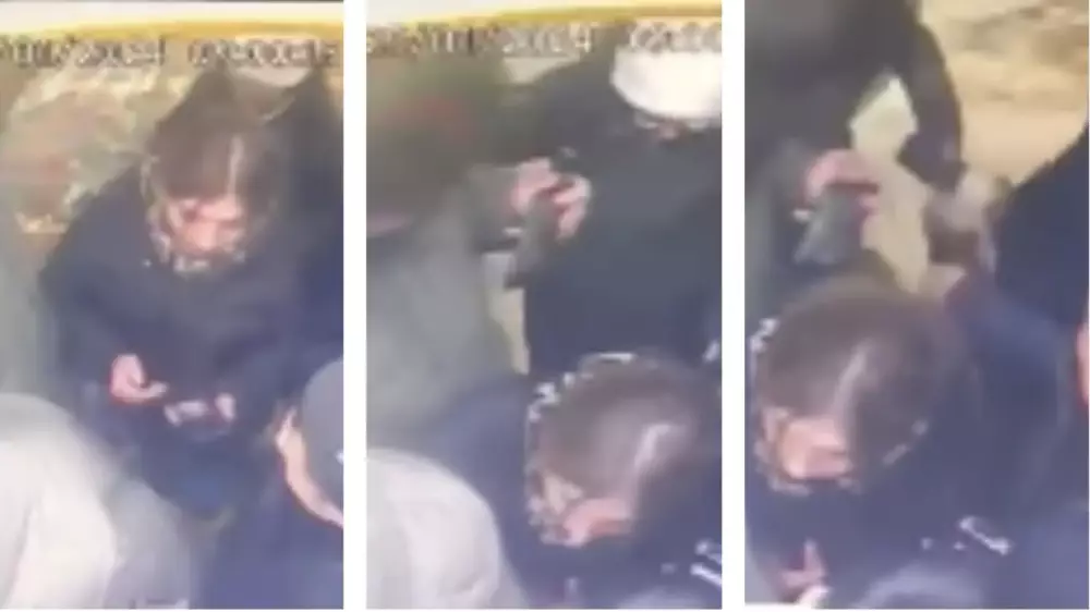 Женщина выпала из автобуса в Астане: в полиции рассказали подробности