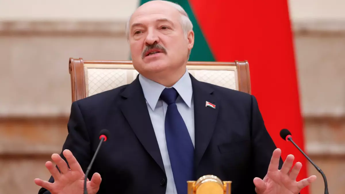 Лукашенко прокомментировал очередные слухи об объединении Беларуси с Россией