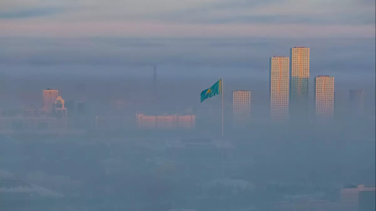 Штормовое предупреждение: некоторые регионы Казахстана накроет туман