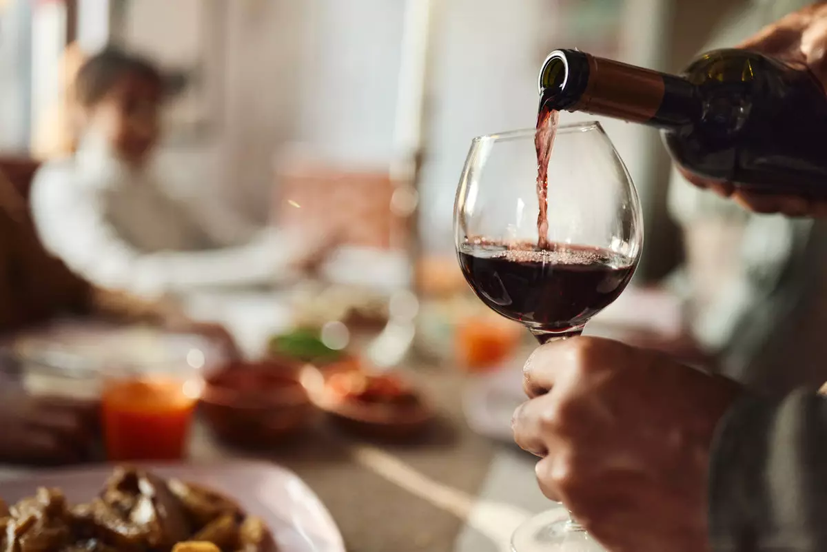 Ученые нашли связь между красным вином и развитием рака