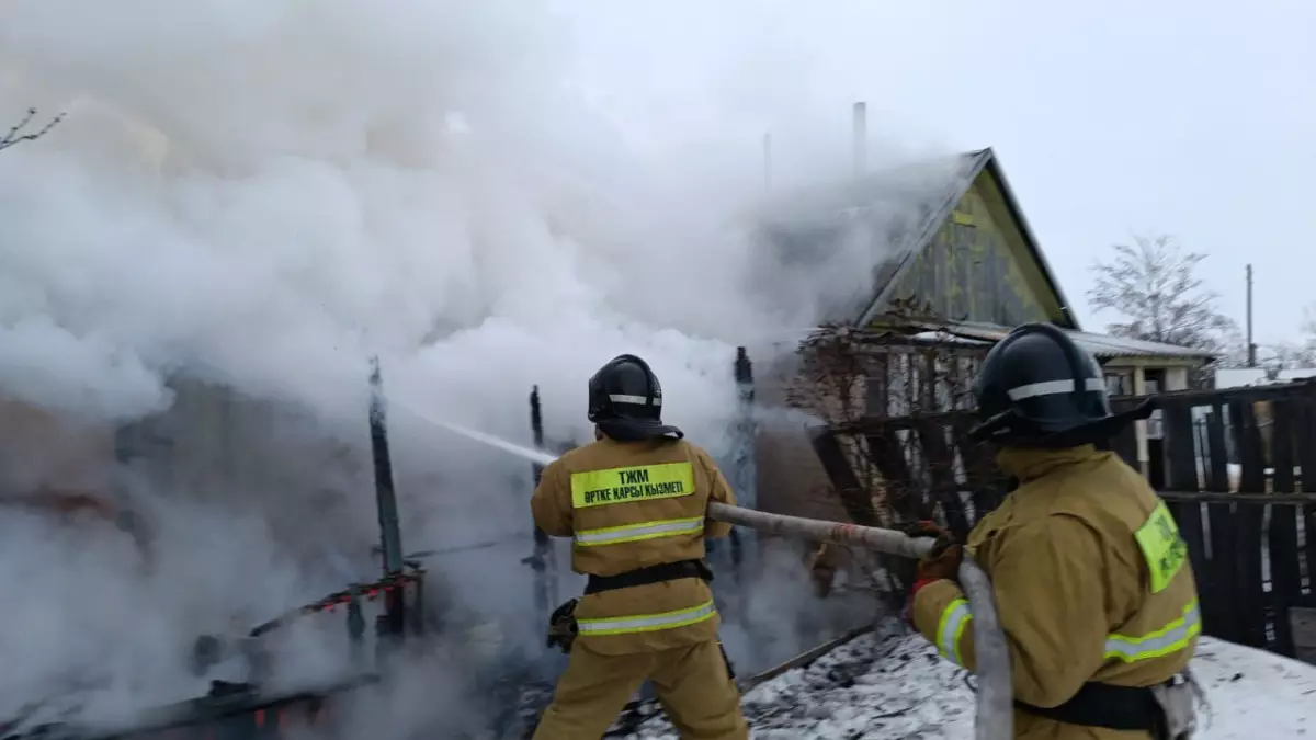 Пожар на дачах произошёл в Степногорске
