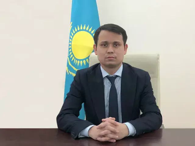 Бейбут Есенбаев освобожден от должности вице-министра здравоохранения 