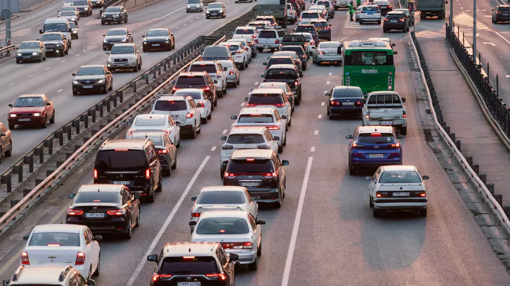 Новые штрафы за скорость: что изменится в законе "О дорожном движении"
