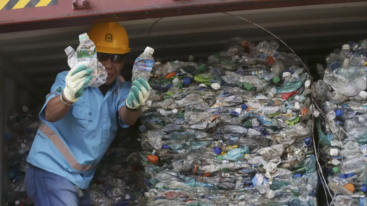 Акимат Жамбылской области недоволен уровнем переработки отходов в регионе