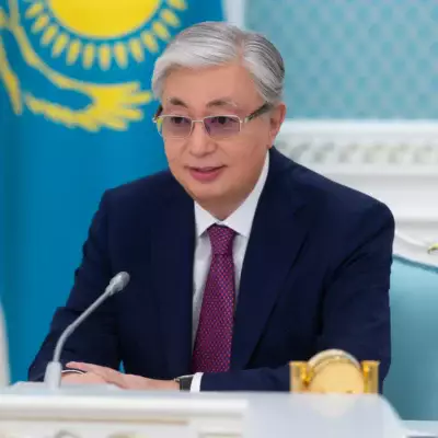 Президент поздравил казахстанцев с Днем благодарности
