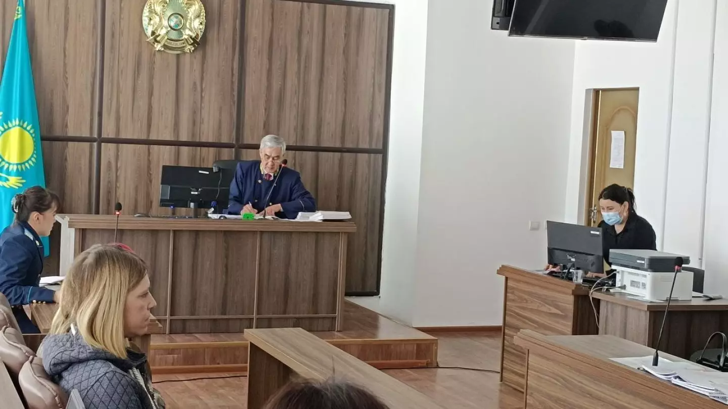 Суд над мачехой: детали убийства семилетней Карины Закураевой