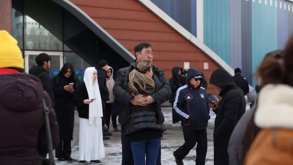 Паника, ожидание, дорогое такси. Как Алматы пережил сильное землетрясение