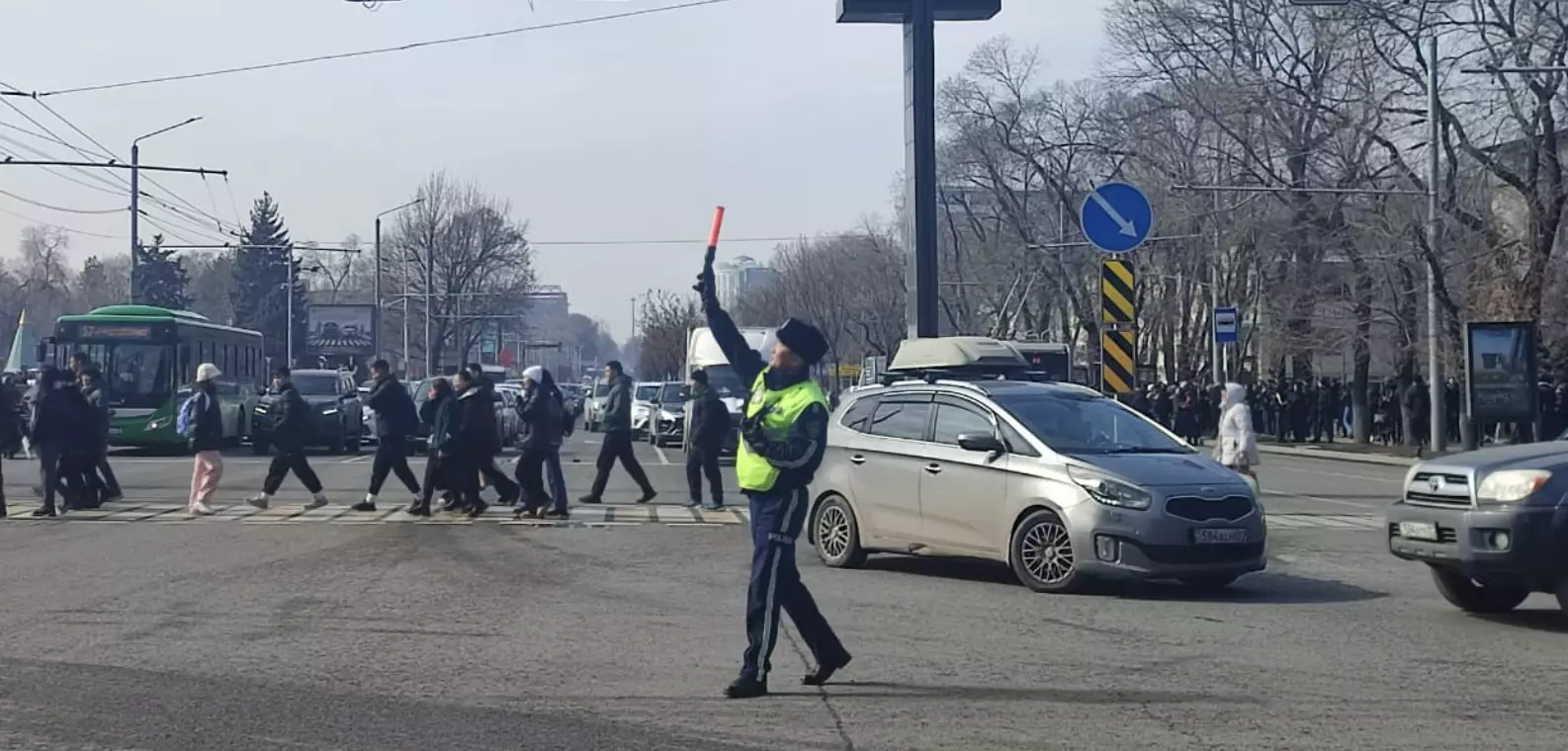 Алматы полициясы қызметтің күшейтілген нұсқасына ауысты