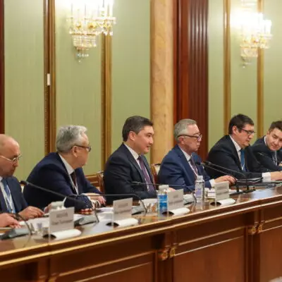 Премьер-министры Казахстана и России обсудили вопросы торгово-экономического сотрудничества