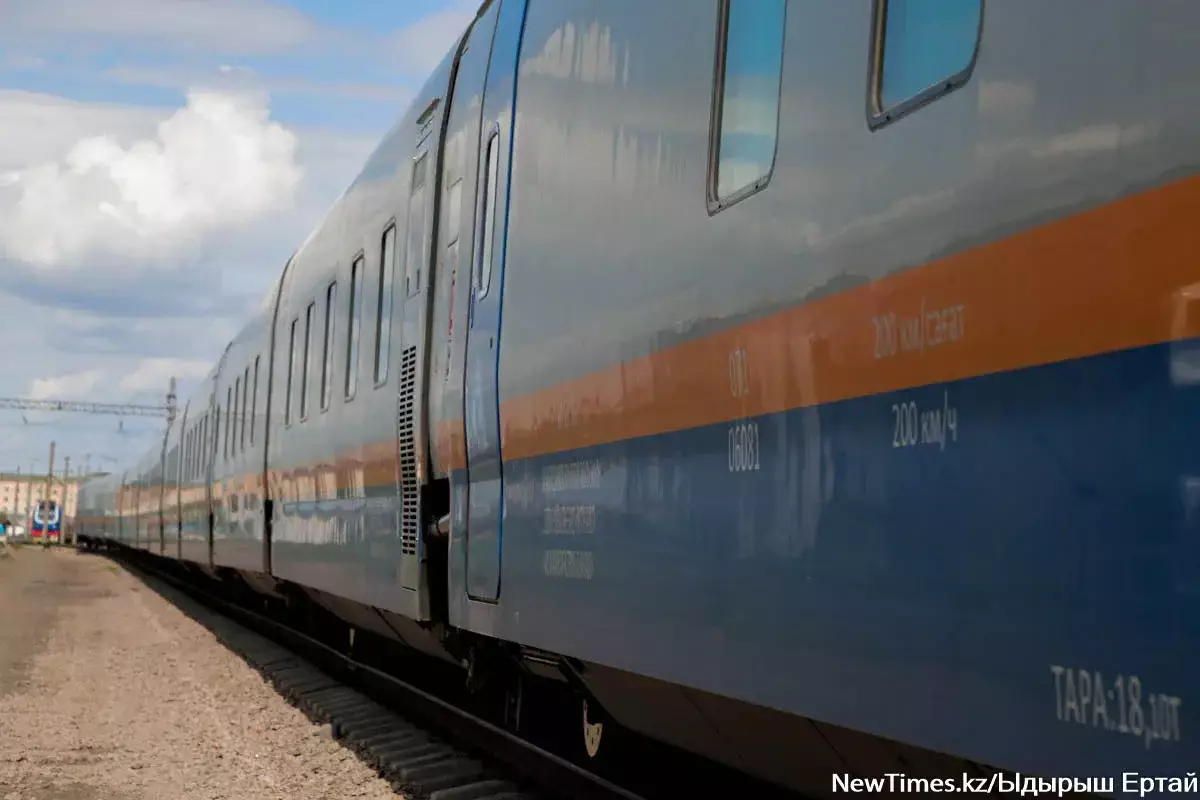 В Казахстане запустят дополнительные поезда на Наурыз