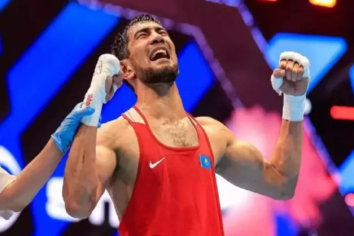 Казахстанский боксер одержал победу на лицензионном турнире в Италии