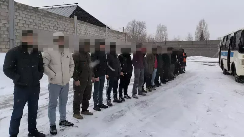 В Астане на мусороперерабатывающем заводе задержали 37 узбеков-нелегалов