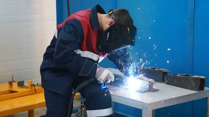 Названы самые востребованные профессии в Казахстане