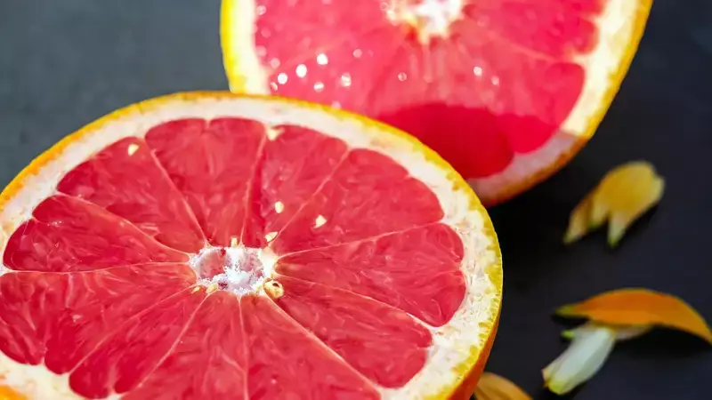 Чем полезен грейпфрут для гипертоников и диабетиков
