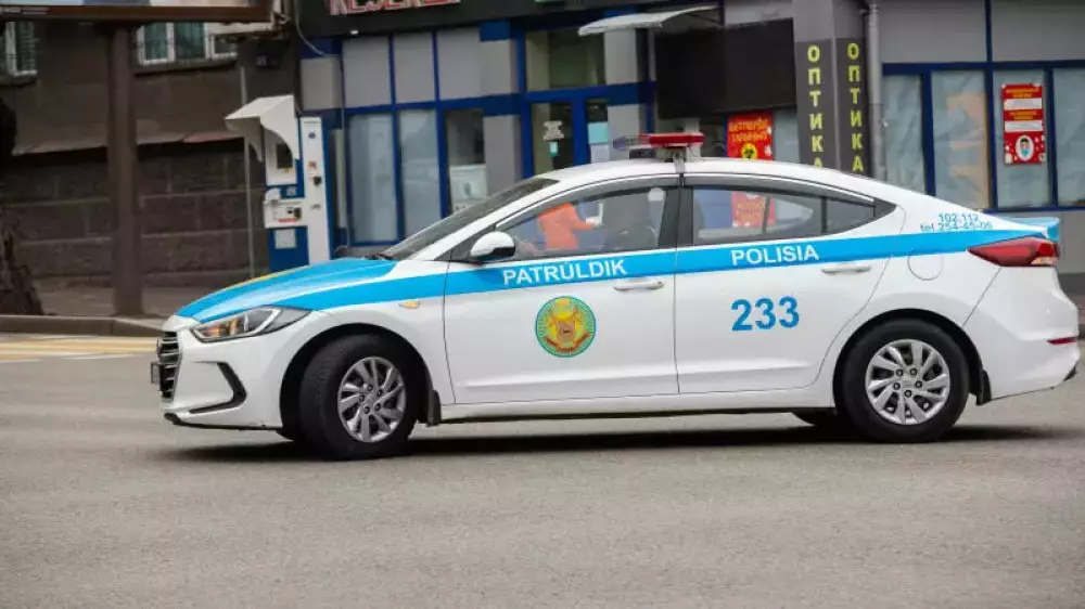 Оперативный автопарк: на каких автомобилях ездят полицейские в Казахстане