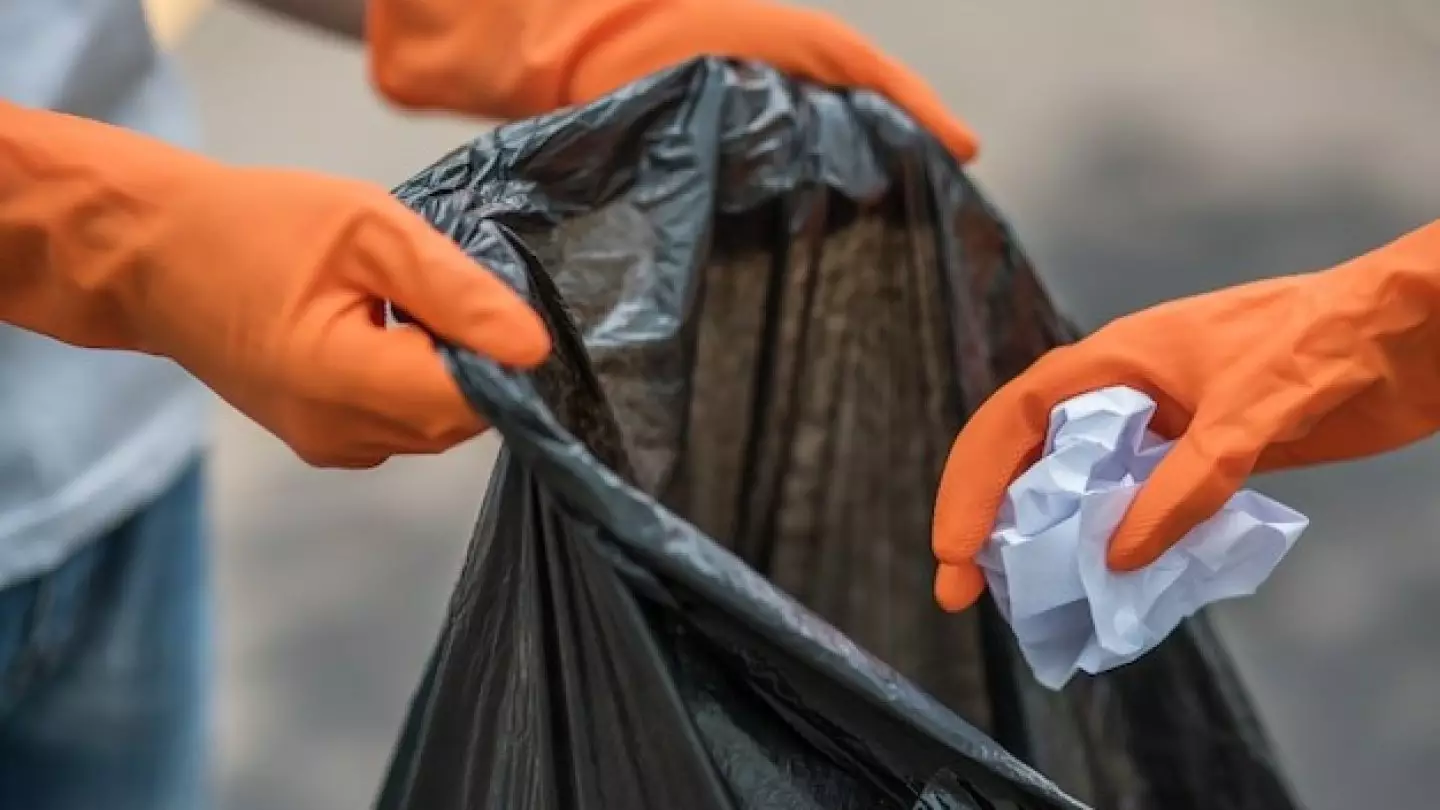 Уборка мусора в столице Казахстана стало проблемой