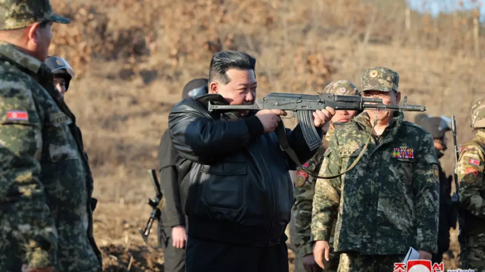 Ким Чен Ын поручил ускорить подготовку к войне. Проведены учения