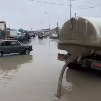 Улицы города Арал затоплены из-за проливных дождей