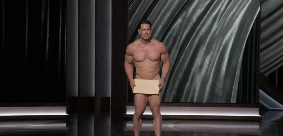 Джон Сина появился на церемонии «Оскар-2024» практически голым