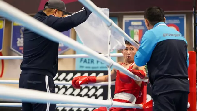 Прямая трансляция финалов казахстанских боксеров за выход на Олимпиаду