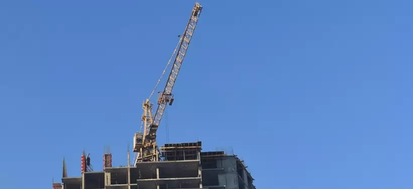 Строительство 33 многоэтажных ЖК приостановлено в Астане