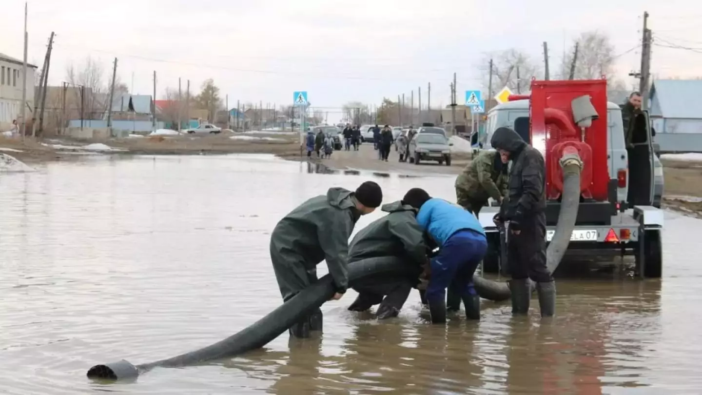 Какие регионы Казахстана тонут из-за паводка
