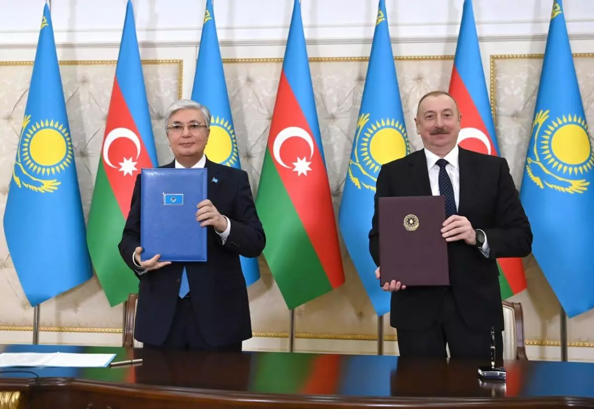 Переговоры Токаева и Алиева: какие документы подписали стороны