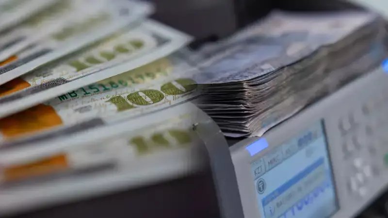 Курсы валют в обменниках Казахстана на 13 марта