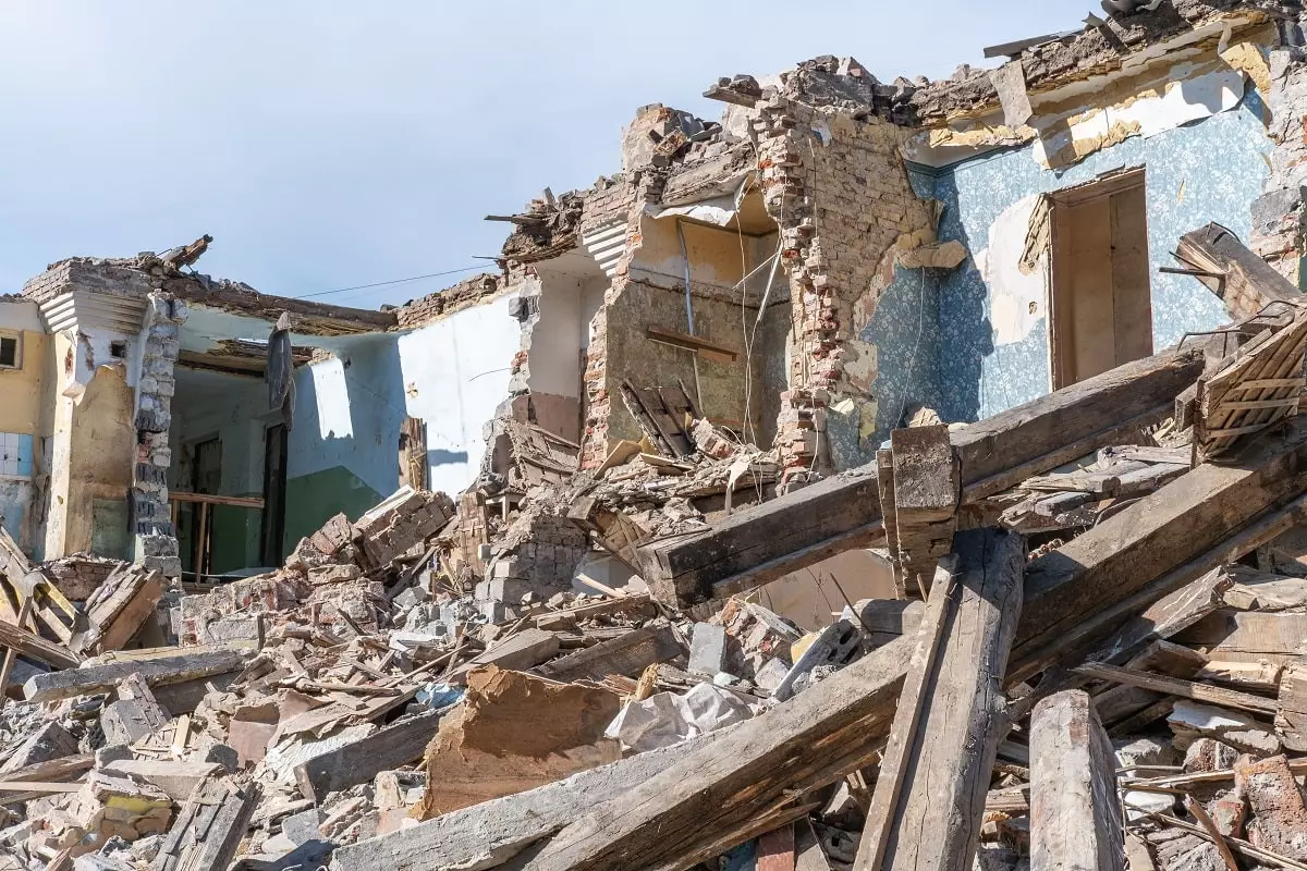 Куда обращаться при повреждении здания от землетрясения