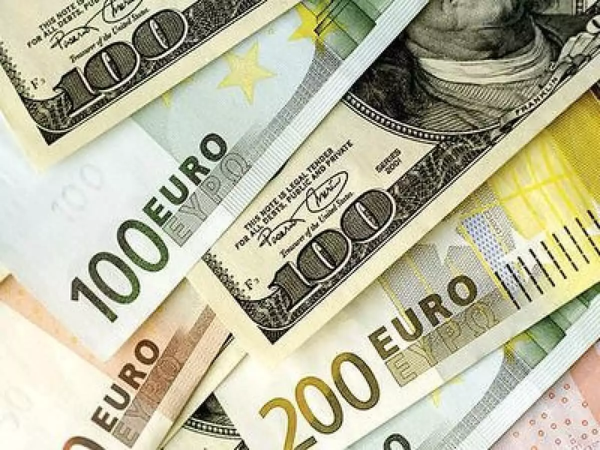 Курс валют на 14 марта 2024 года: доллар, рубль и евро