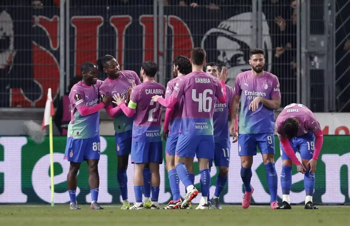 «Милан» обыграл «Славию» и вышел в четвертьфинал Лиги Европы