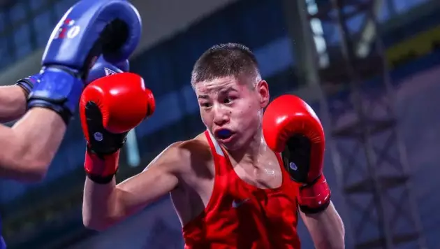 Казахстан понес еще одну потерю на турнире по боксу в Сербии