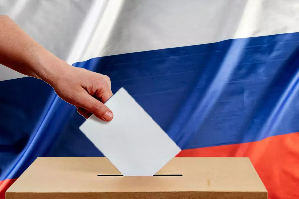 Выборы президента начались в России