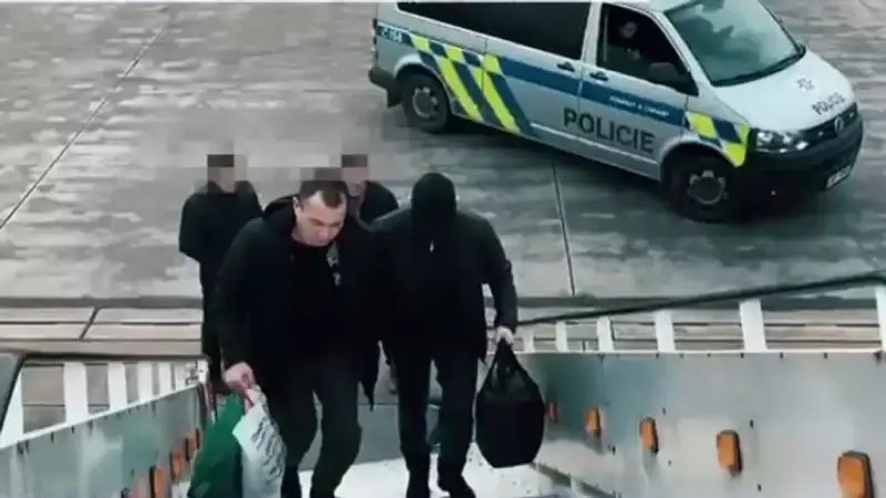 Из Чехии экстрадировали подозреваемого в обмане казахстанца на 19 млн тенге