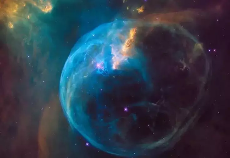 Телескоп Hubble показал космический пузырь