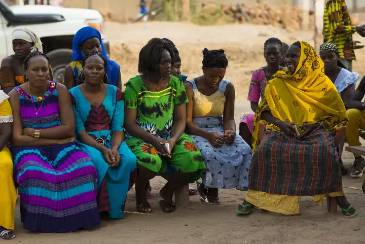 Как женщинам Африки помогают вырваться из нищеты и бедности