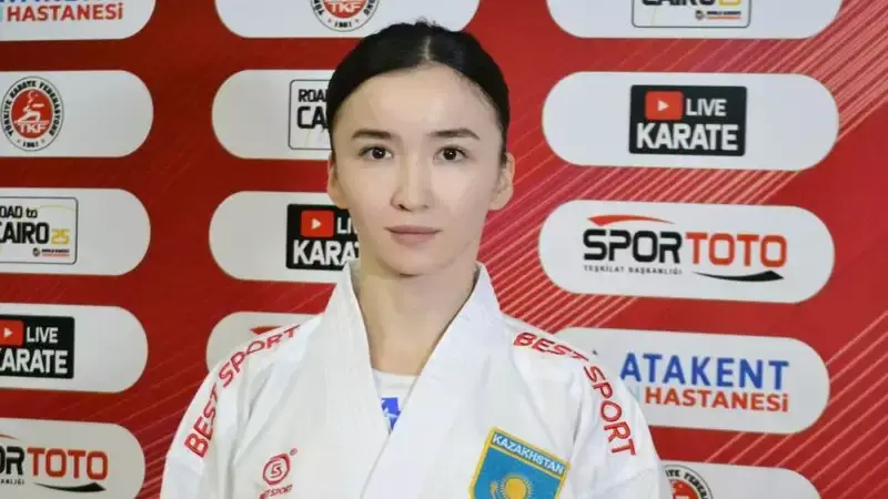 Казахстанские каратистки завоевали золото и бронзу турнира в Турции