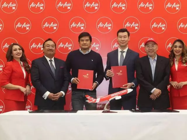 Малайзийская AirAsia будет сотрудничать с Kazakh Tourism  