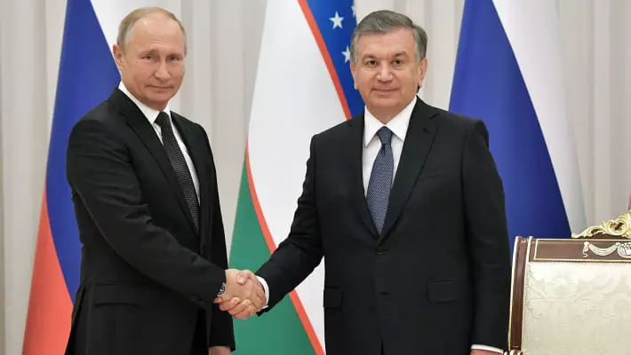 Мирзиёев поздравил Путина с победой на выборах