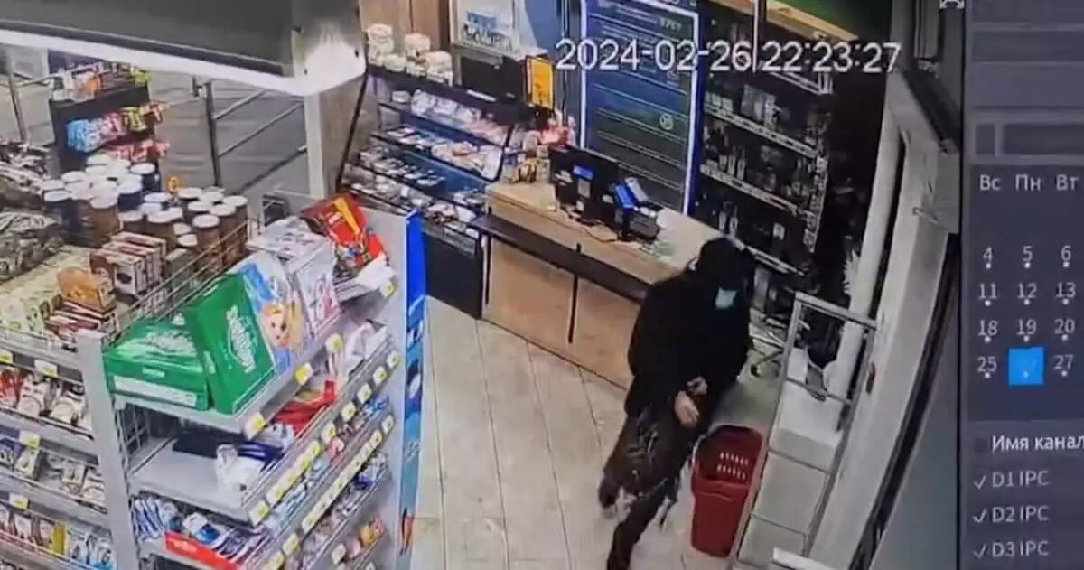 Серийного магазинного вора поймали в Алматы (ВИДЕО)