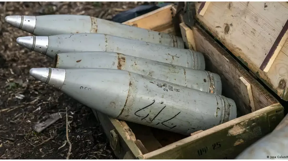 WSJ: Чехия Украина қарулы күштері үшін 800 мың снаряд сатып алды