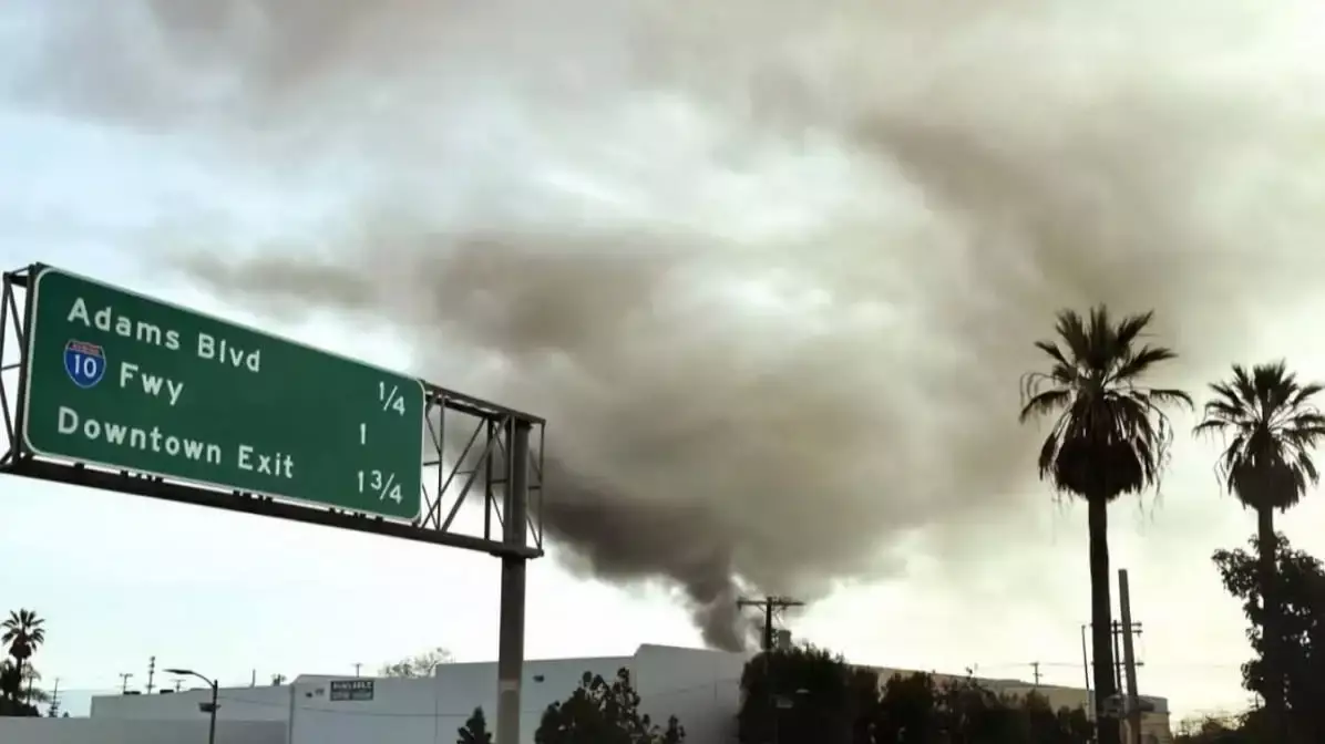Лос-Анджелес накрыло огромное облако конопляного дыма