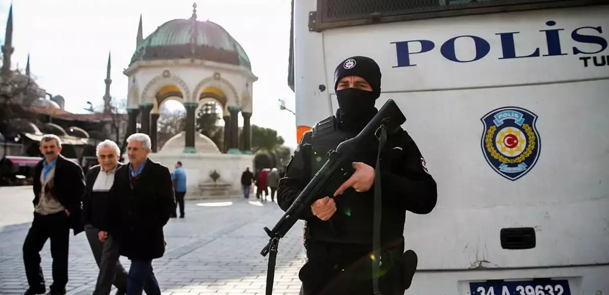 В Турции задержали 33 человека, готовивших теракты перед выборами