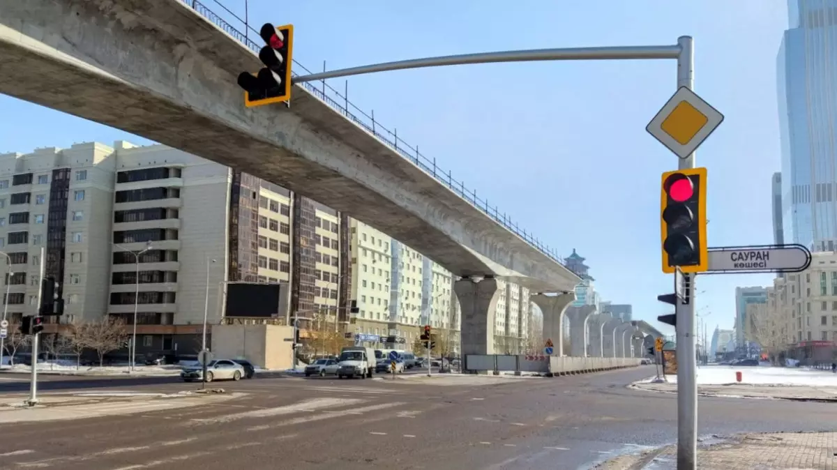Строительство LRT: часть улиц перекроют в Астане до конца года