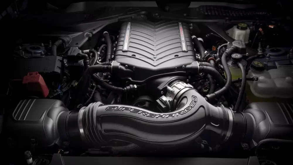 Ford Mustang 2024 увеличил мощность с 480 до 810 лошадиных сил