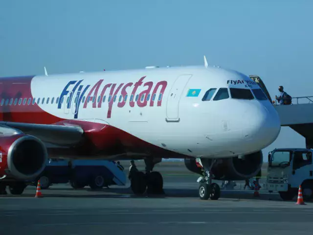 FlyArystan откроет рейсы между Шымкентом и Семеем